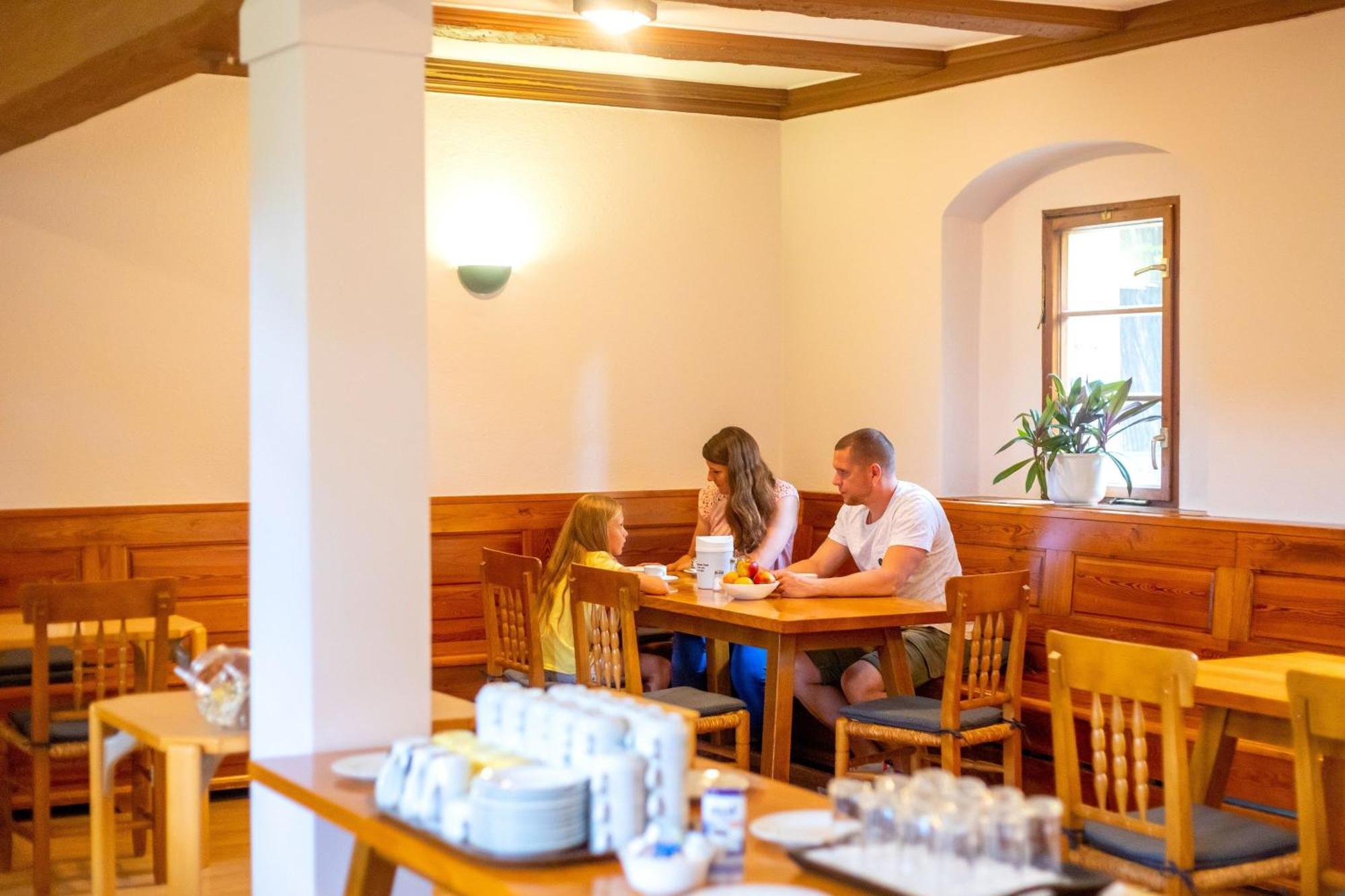 Jugendgaestehaus Cottbus Buitenkant foto