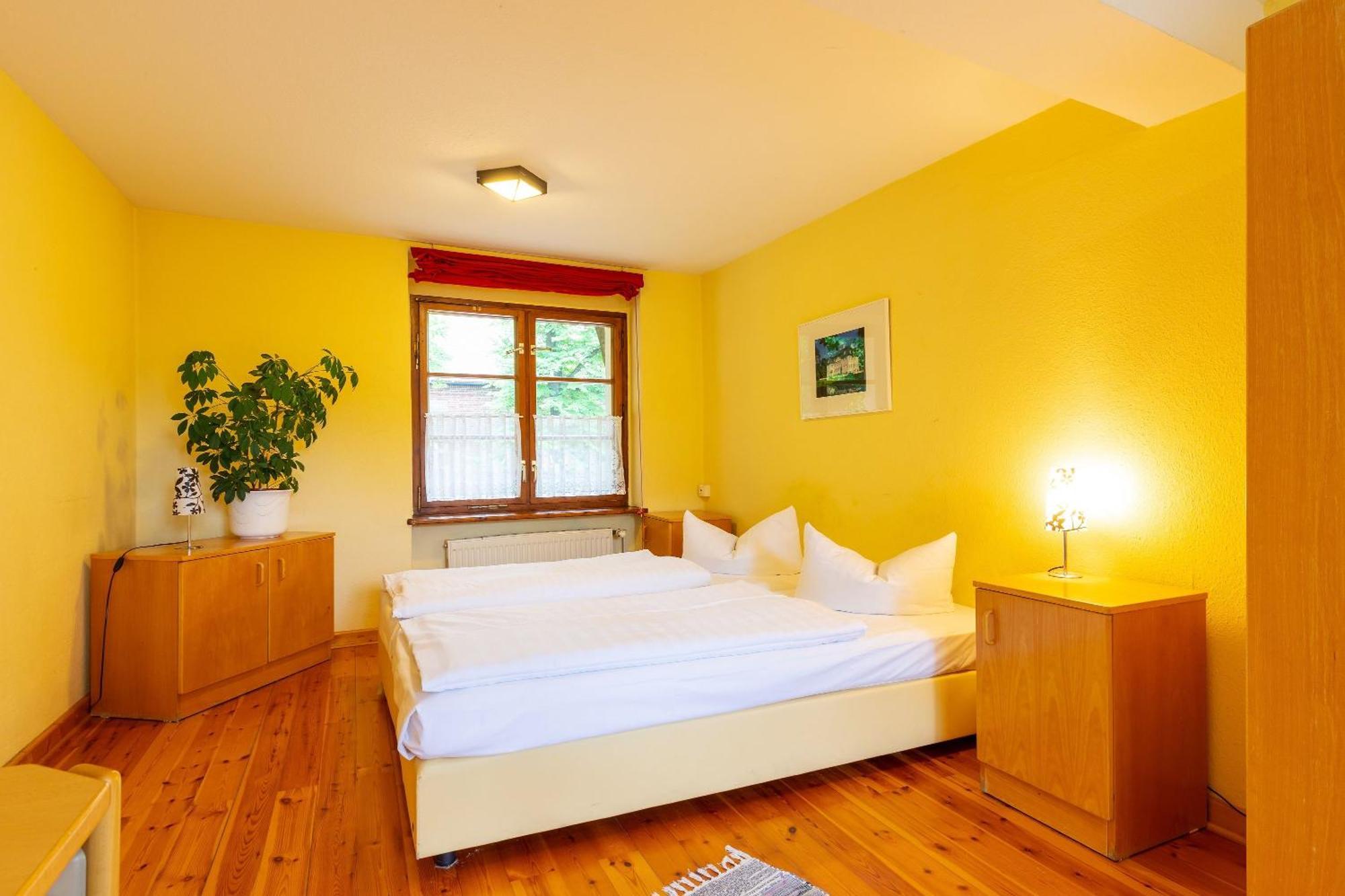 Jugendgaestehaus Cottbus Buitenkant foto