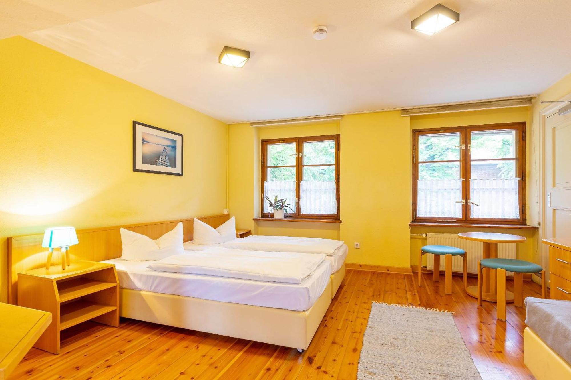Jugendgaestehaus Cottbus Buitenkant foto