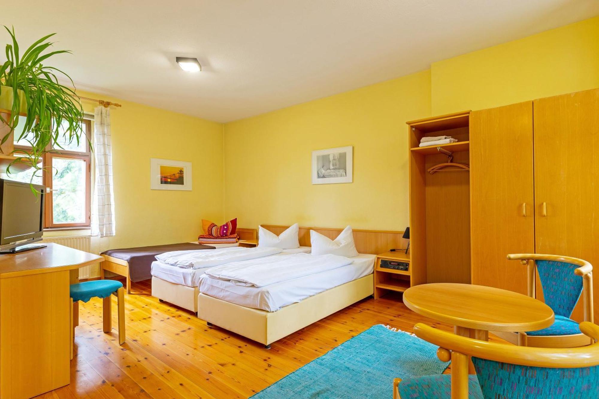 Jugendgaestehaus Cottbus Buitenkant foto